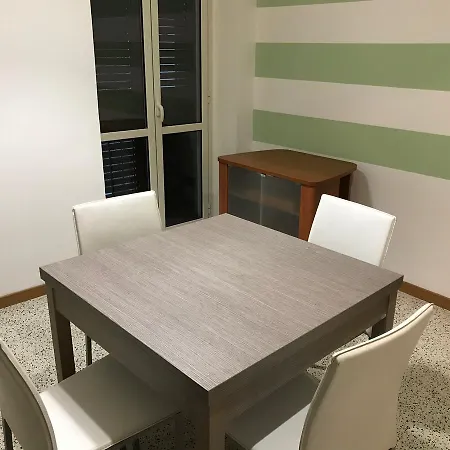 Holiday home Mandanici 20 *